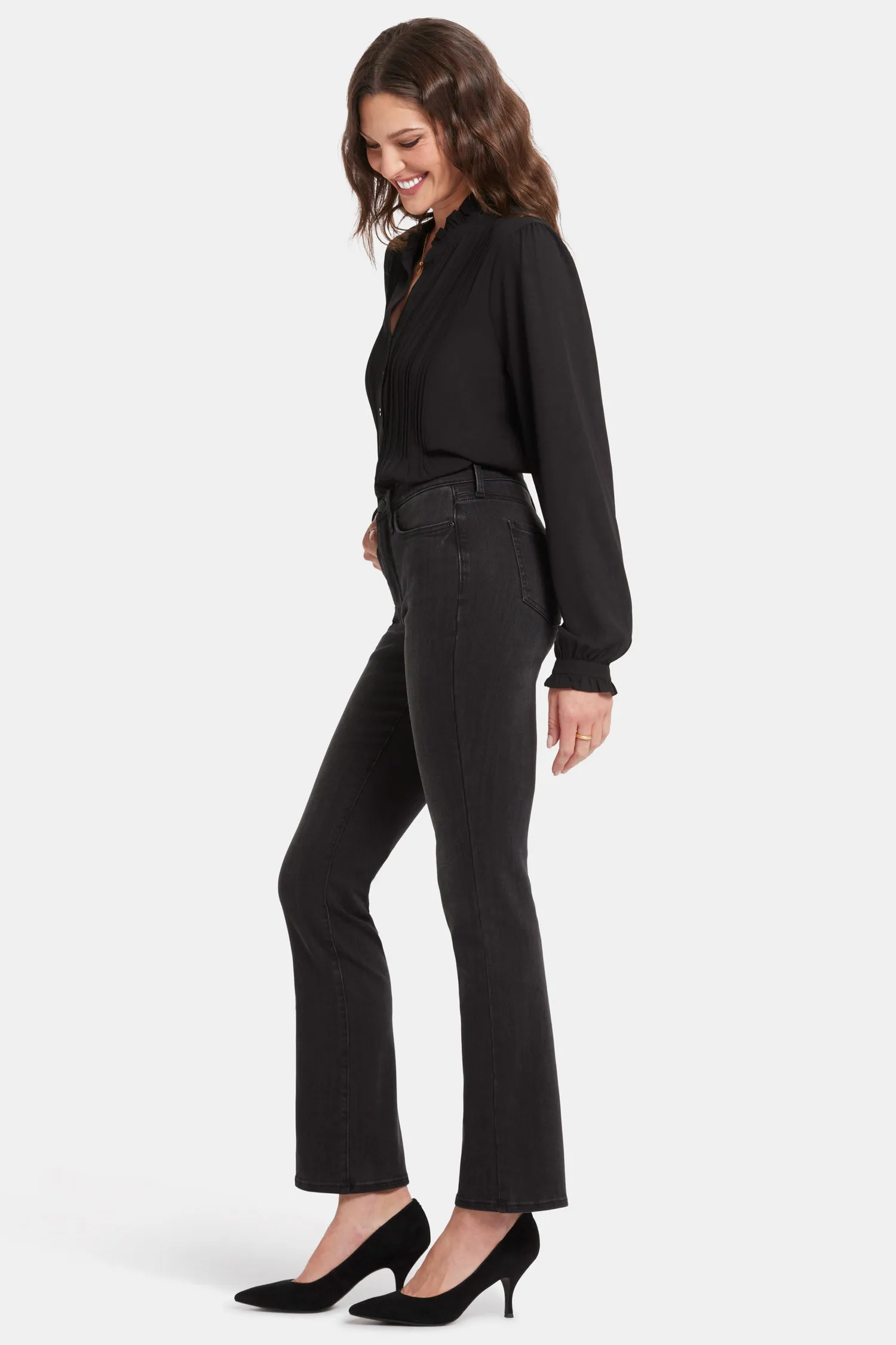 Billie Mini Bootcut Jeans In Petite - Crosswinds