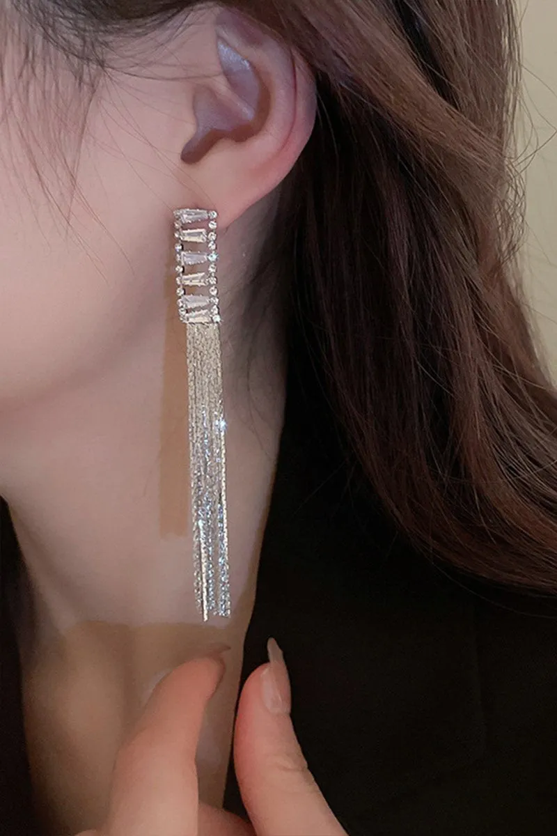 CHANDELIER DROP FASHION EARRINGS