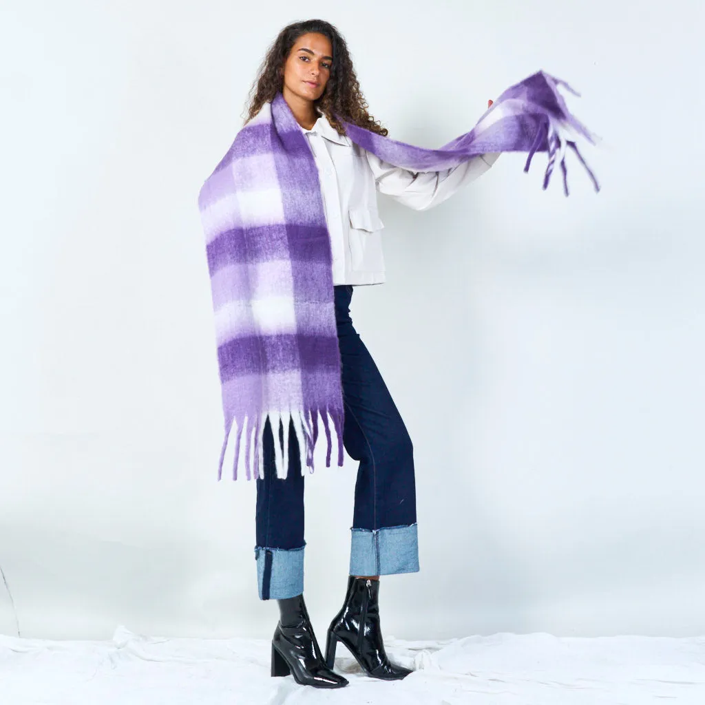 Classic plaid pattern scarf wholesale