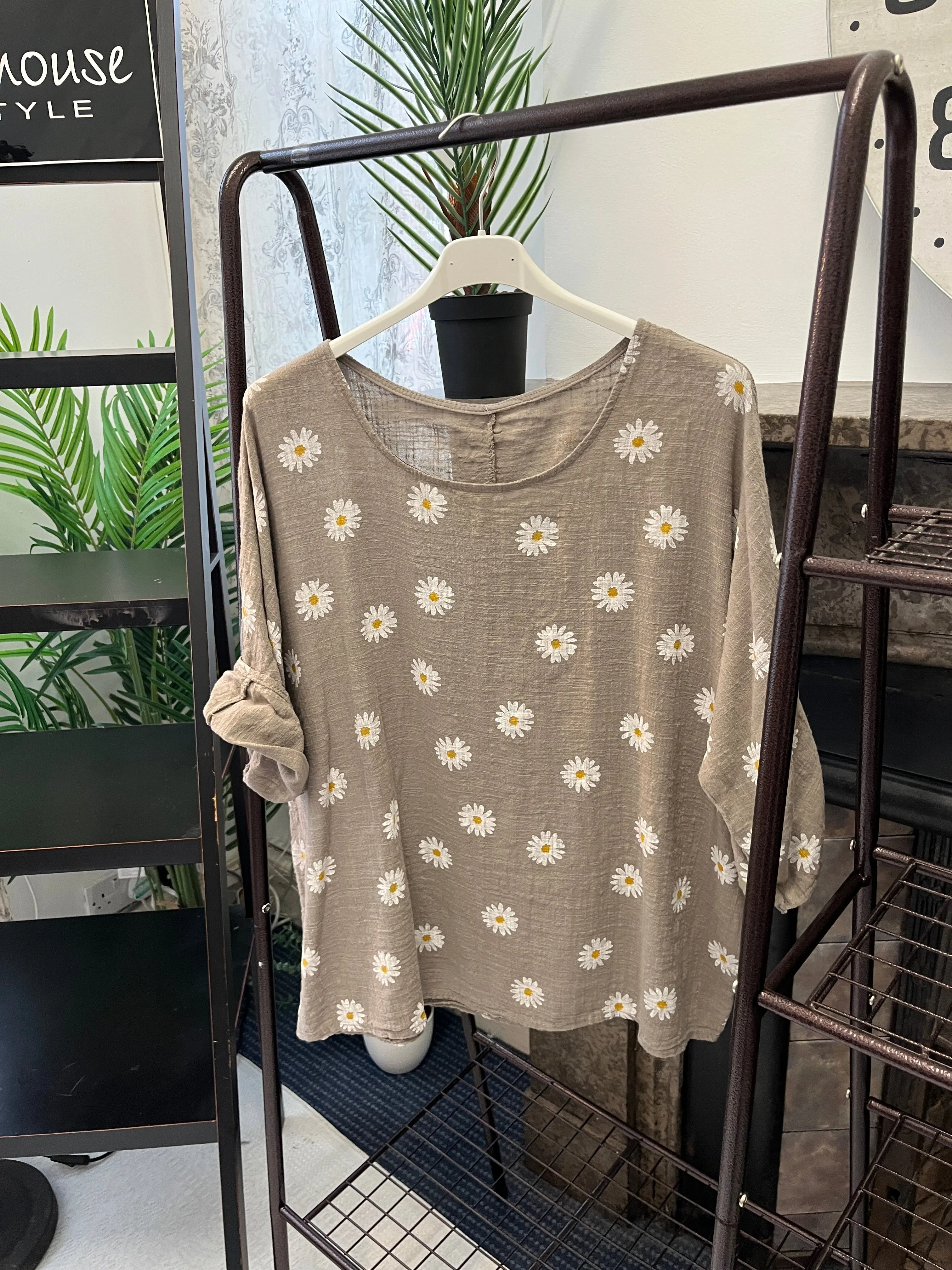 Daisy Print Linen Ladies Box Top