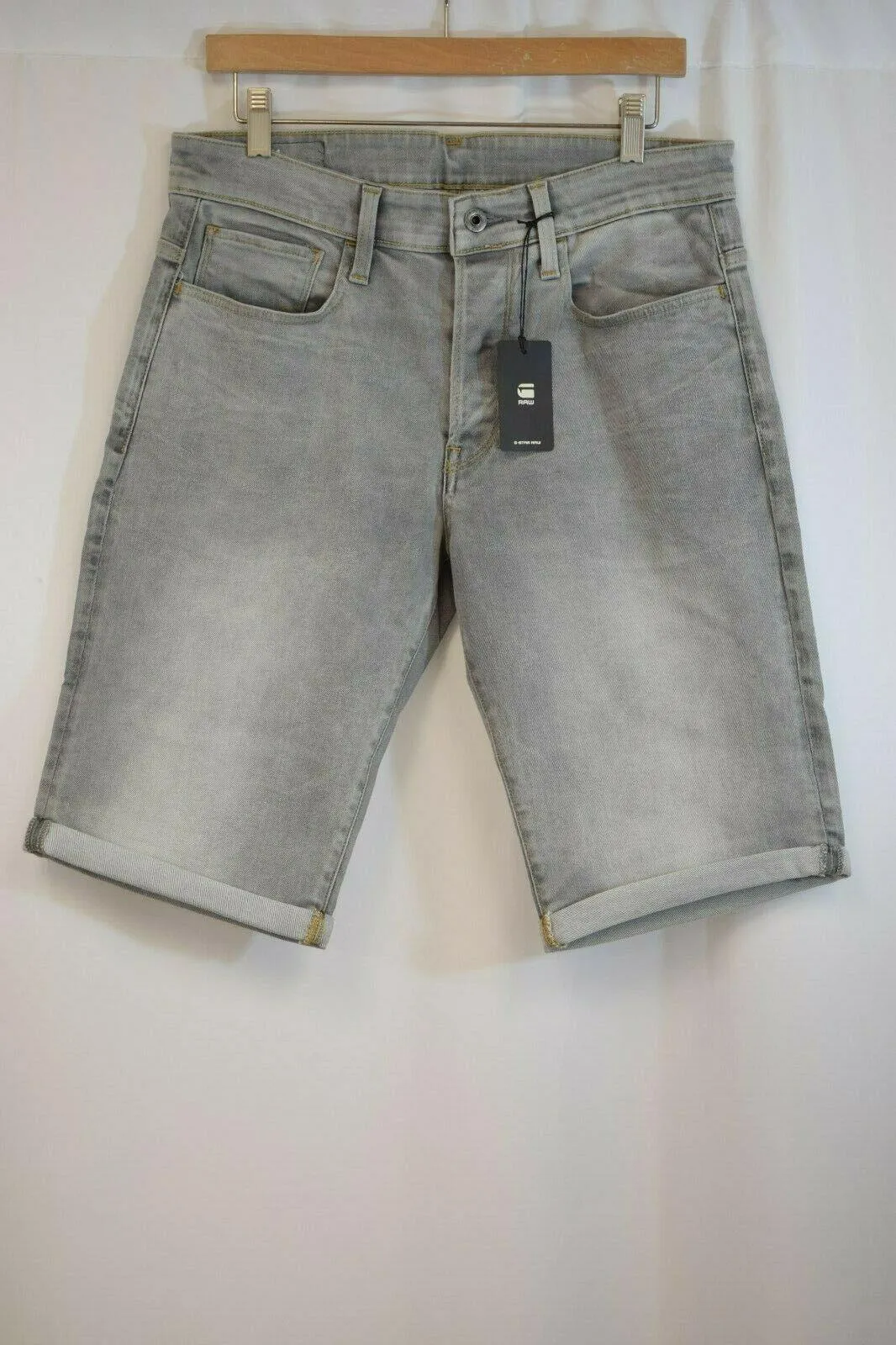 G-Star RAW Men's 3301 Straight Light Aged Grey Denim Shorts (Retail $120)