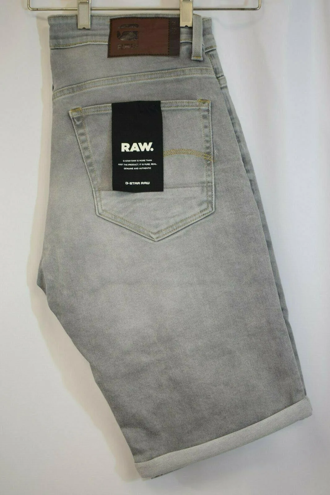 G-Star RAW Men's 3301 Straight Light Aged Grey Denim Shorts (Retail $120)