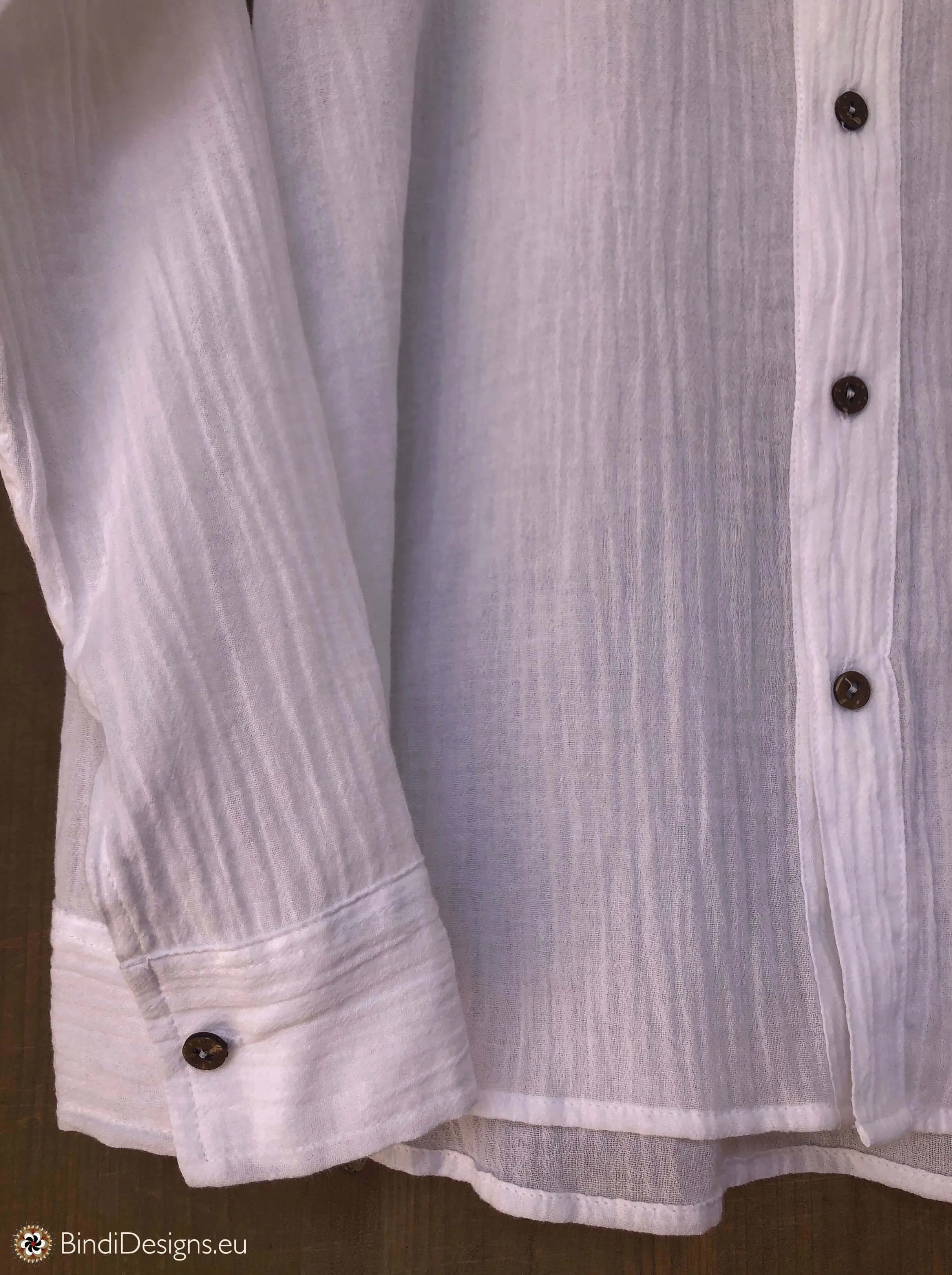 Light Cotton Shirt with Coconut Buttons White