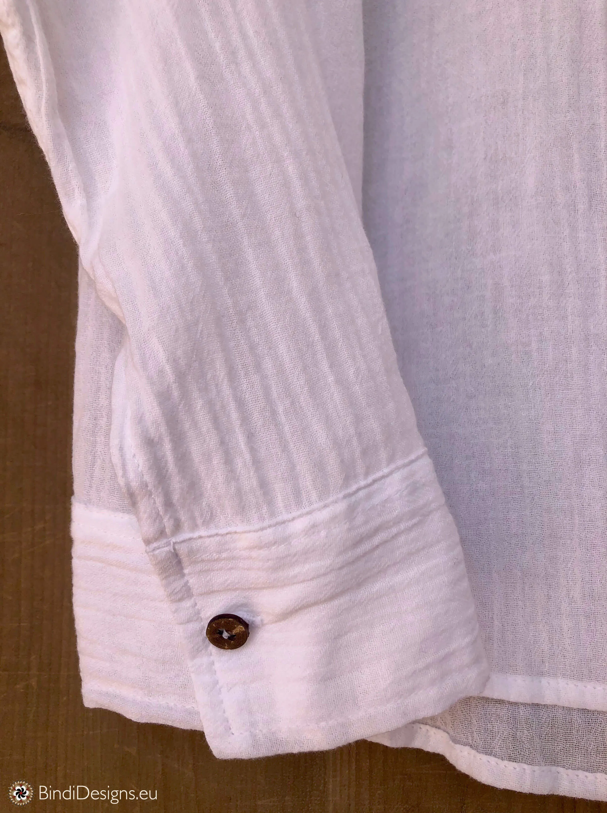 Light Cotton Shirt with Coconut Buttons White