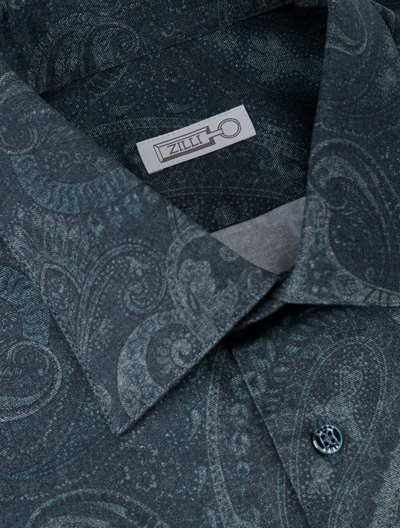 Long Sleeves Shirt with Paisley Pattern